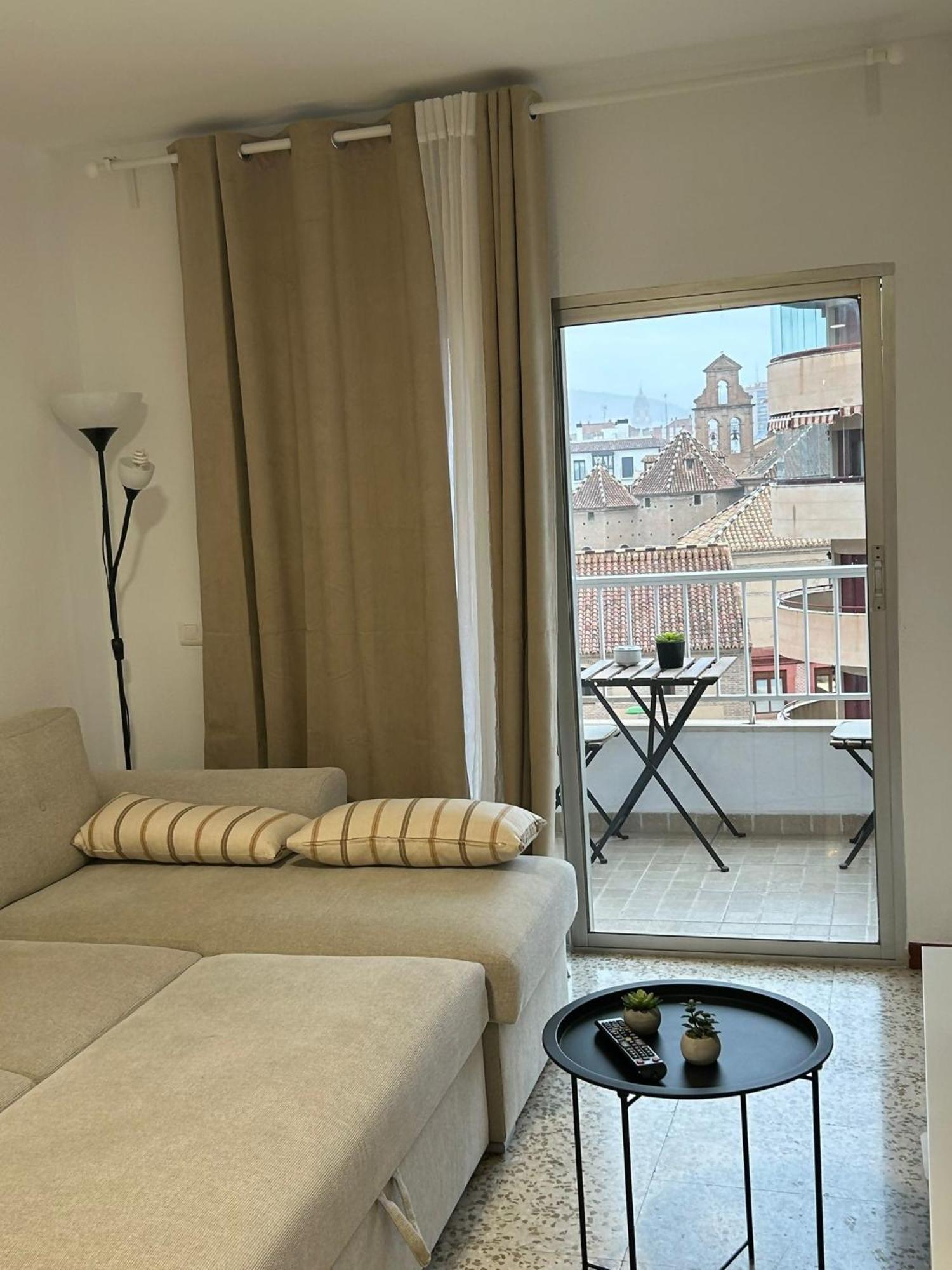 Apartamento Vialia Piso Centrico Wifi Maria Zambrano Andra Málaga Exterior foto