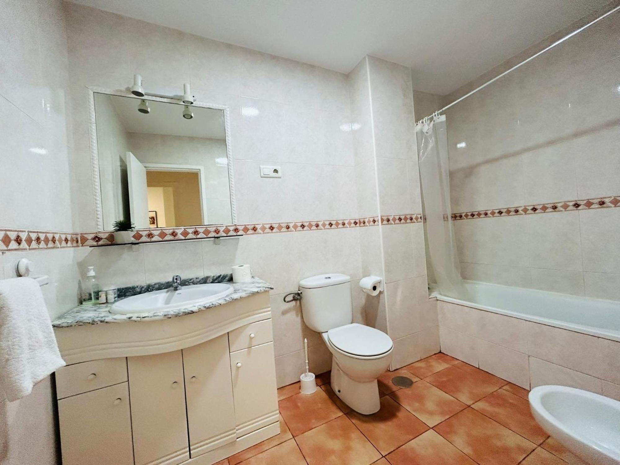 Apartamento Vialia Piso Centrico Wifi Maria Zambrano Andra Málaga Exterior foto